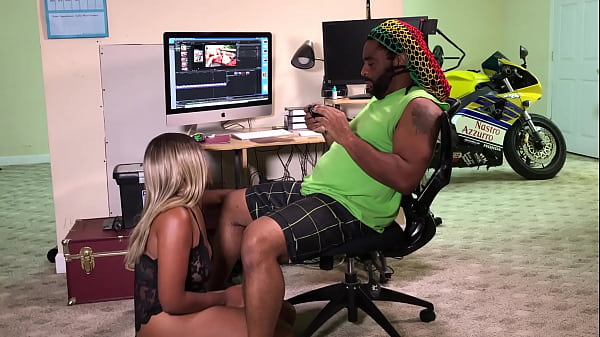 4k- Nina Rivera is a Cock swallowing WHORE